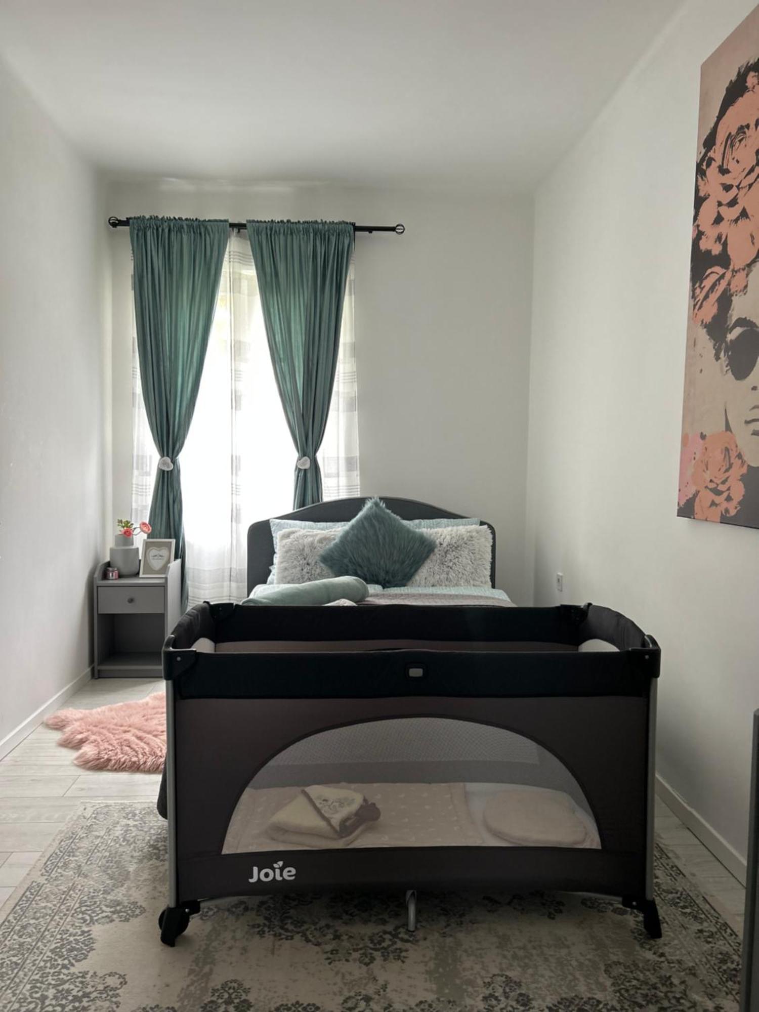 Sophie'S Urban Nest Appartement Miskolc Buitenkant foto